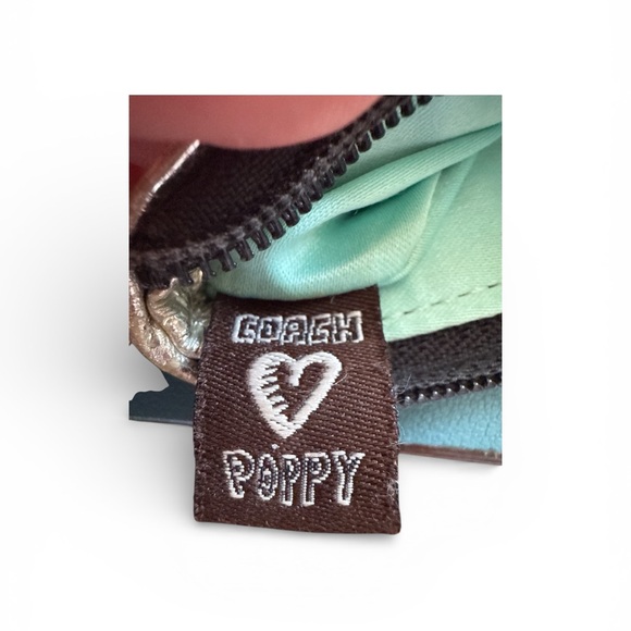 Coach Poppy Signature C Patterned Wristlet - Picture 6 of 6